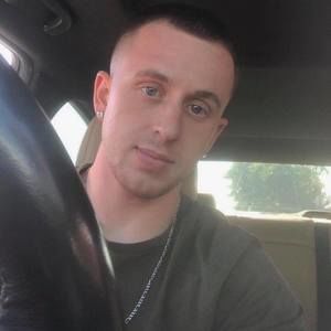 Meet your Posher, Bruce